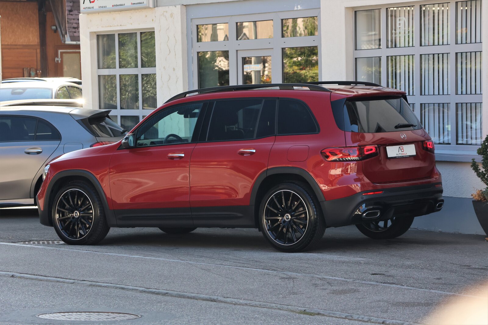 MERCEDES-BENZ GLB 220 d 4Matic AMG Line 8G-Tronic (CH) + 2.0, Diesel, Second hand / Used, Automatic - 5