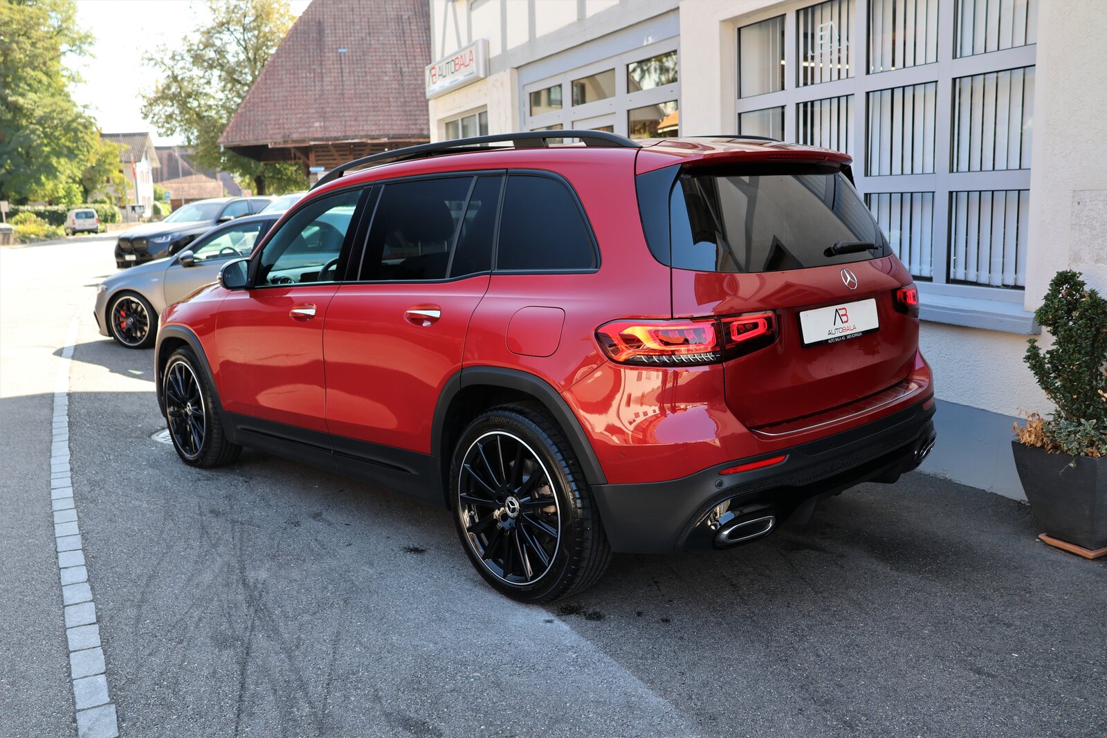 MERCEDES-BENZ GLB 220 d 4Matic AMG Line 8G-Tronic (CH) + 2.0, Diesel, Second hand / Used, Automatic - 7