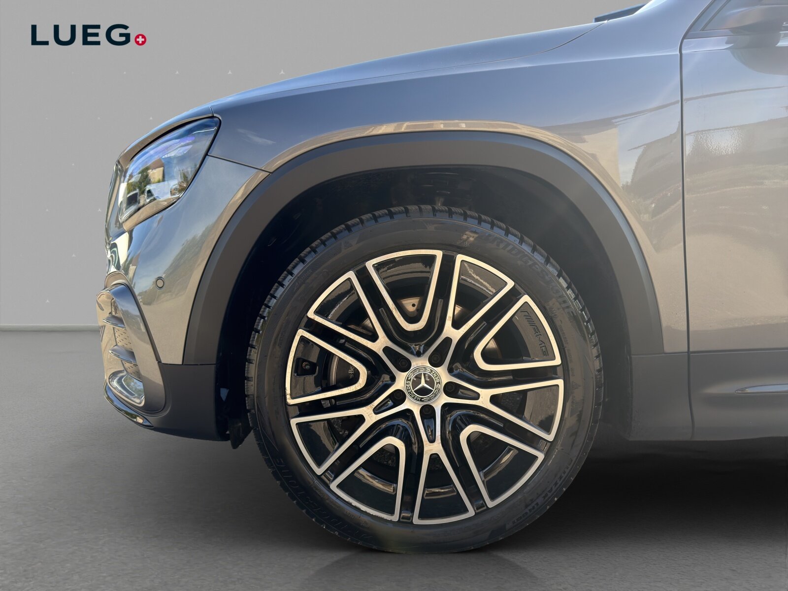 MERCEDES-BENZ GLB 220 4Matic 8G-Tronic, Mild-Hybrid Benzin/Elektro, Occasion / Gebraucht, Automatik - 7