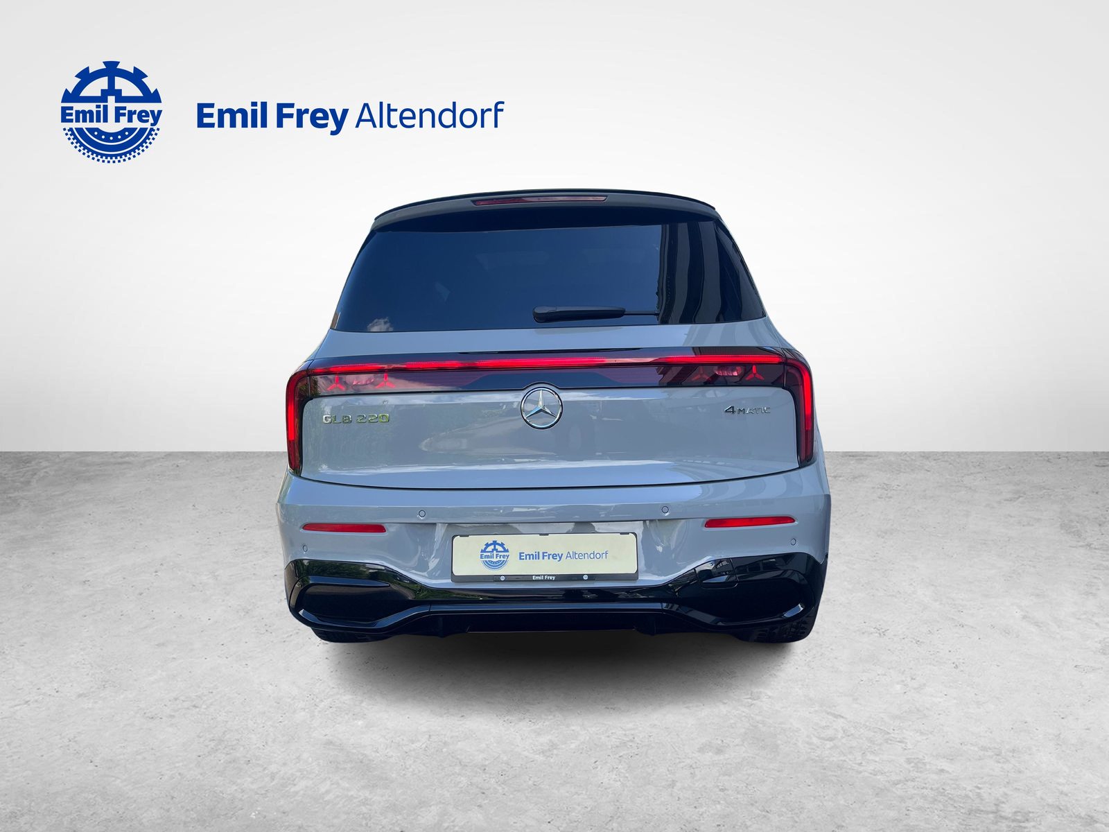MERCEDES-BENZ GLB 220 4MATIC AMG Line, Mild-Hybrid Petrol/Electric, Ex-demonstrator, Automatic - 4