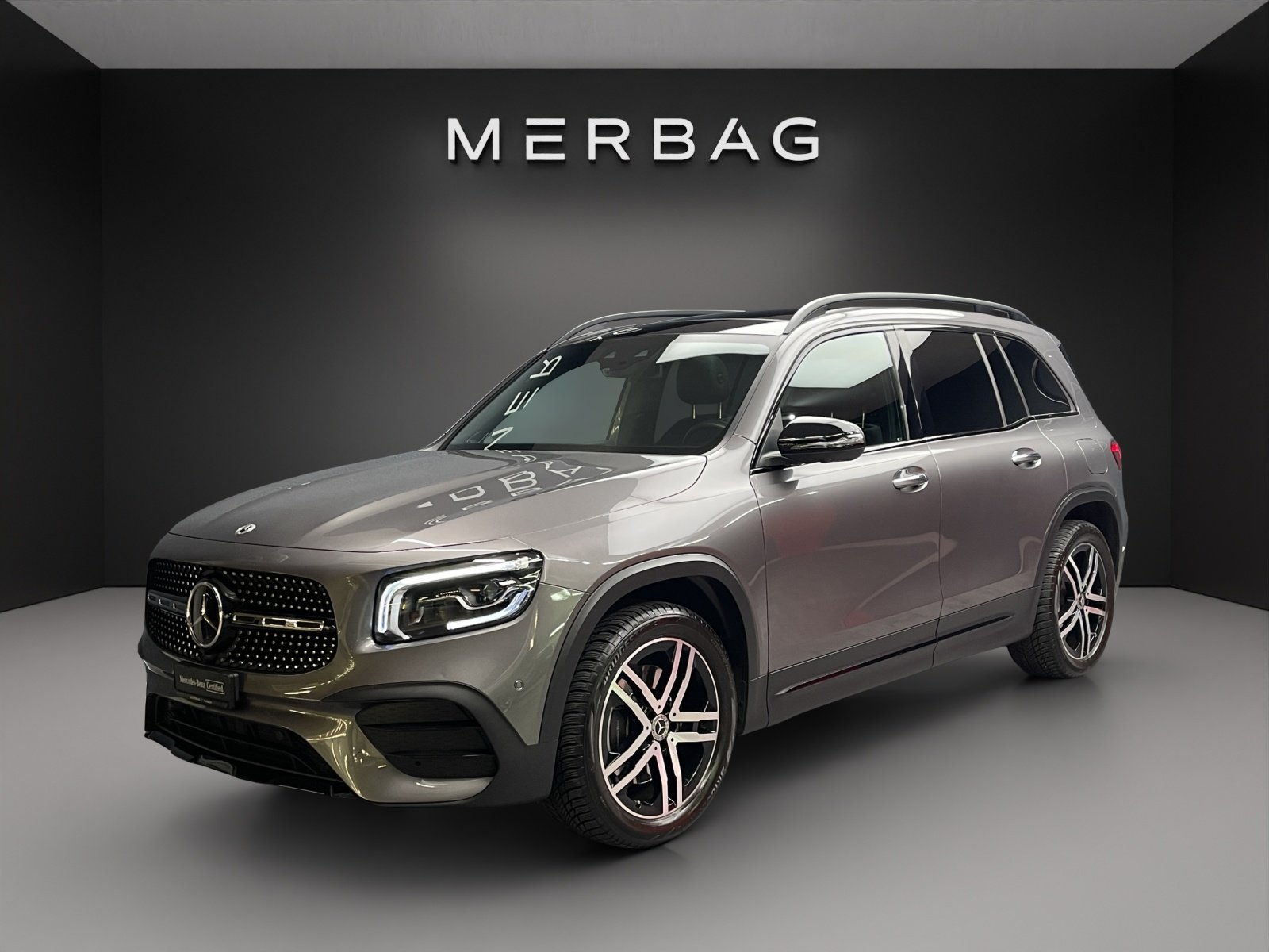 MERCEDES-BENZ GLB 220 AMG Line 4 MAT.