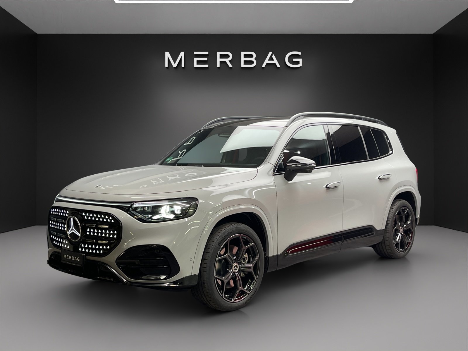 MERCEDES-BENZ GLB 350 4MATIC with EQ Technology