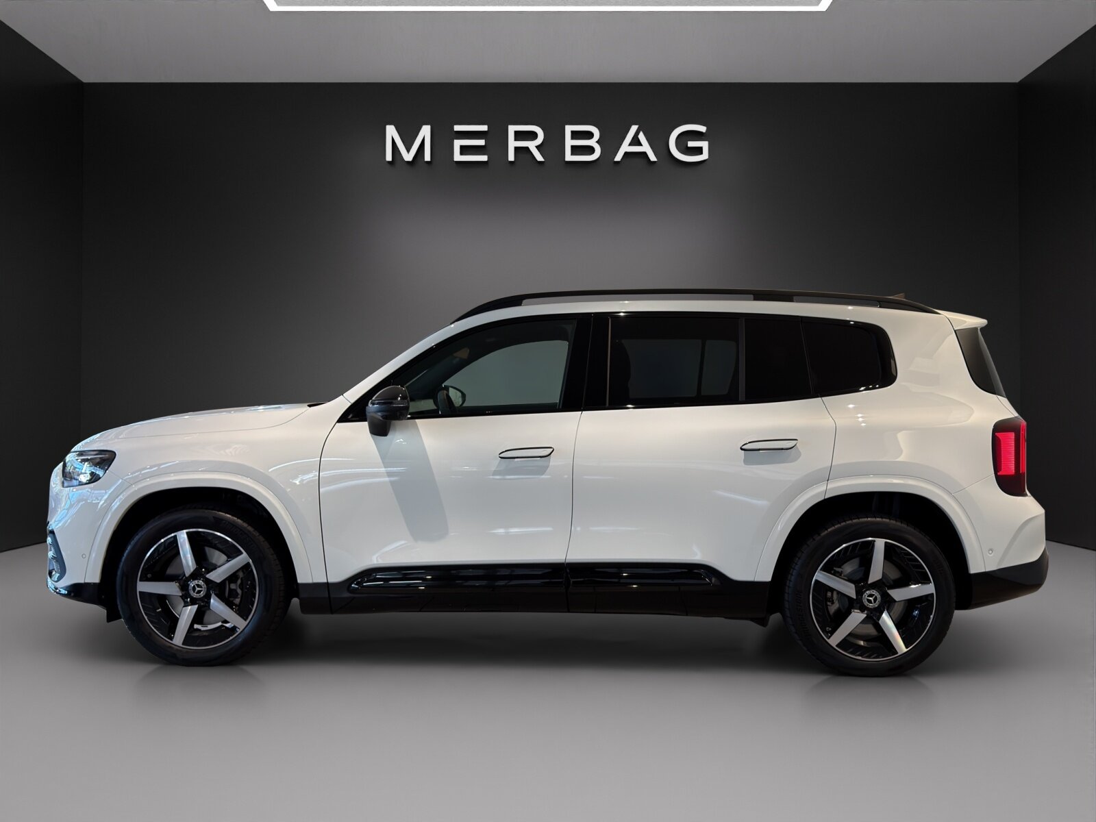 MERCEDES-BENZ GLB 250+ EQ 85 kWh, Elettrica, Nuovo, Automatico - 2