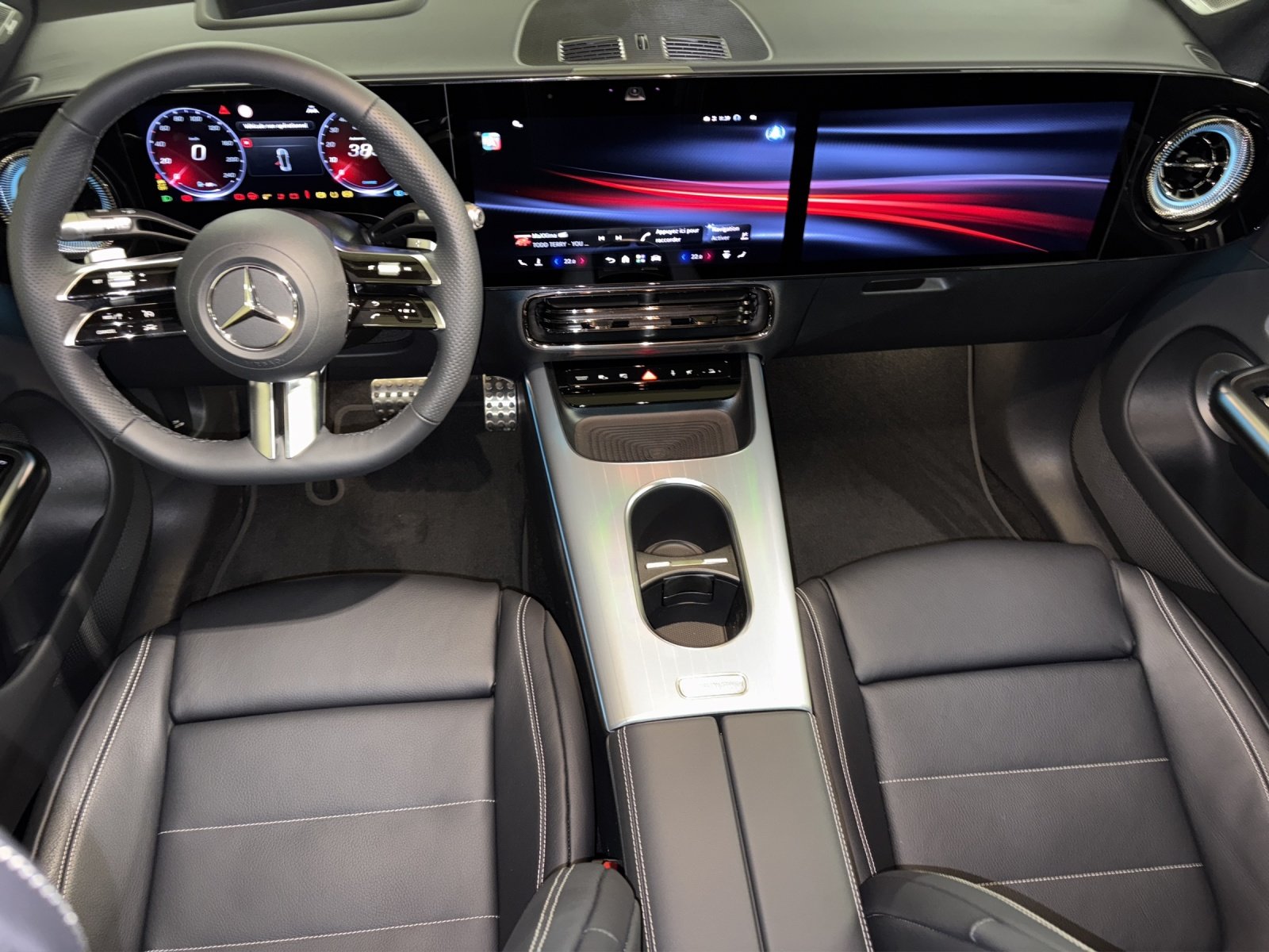 MERCEDES-BENZ GLB 350 4M with EQ Technology, Elektro, Vorführwagen, Automatik - 6