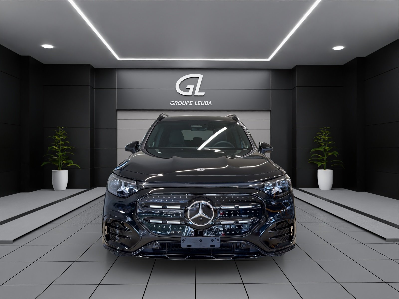 MERCEDES-BENZ GLB 350 85kWh EQ 4 Matic, Electric, Ex-demonstrator, Automatic - 2