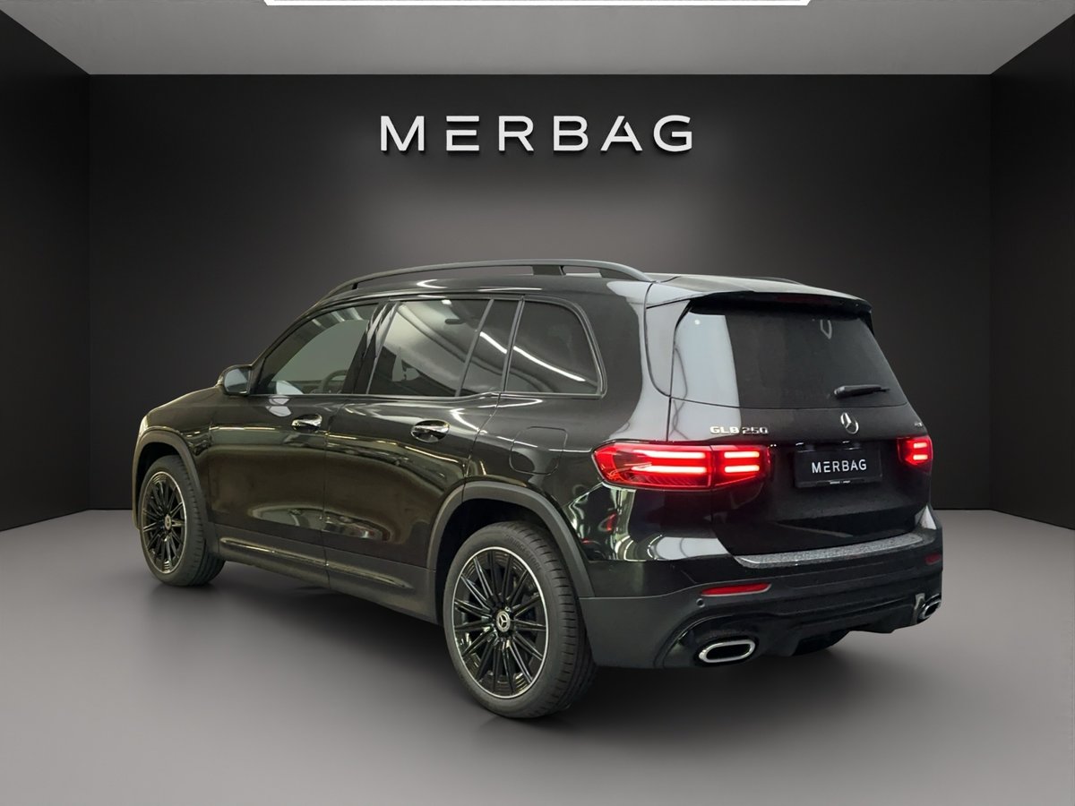 MERCEDES-BENZ GLB 250 4Matic 8G-Tronic, Mild-Hybrid Petrol/Electric, New car, Automatic - 4