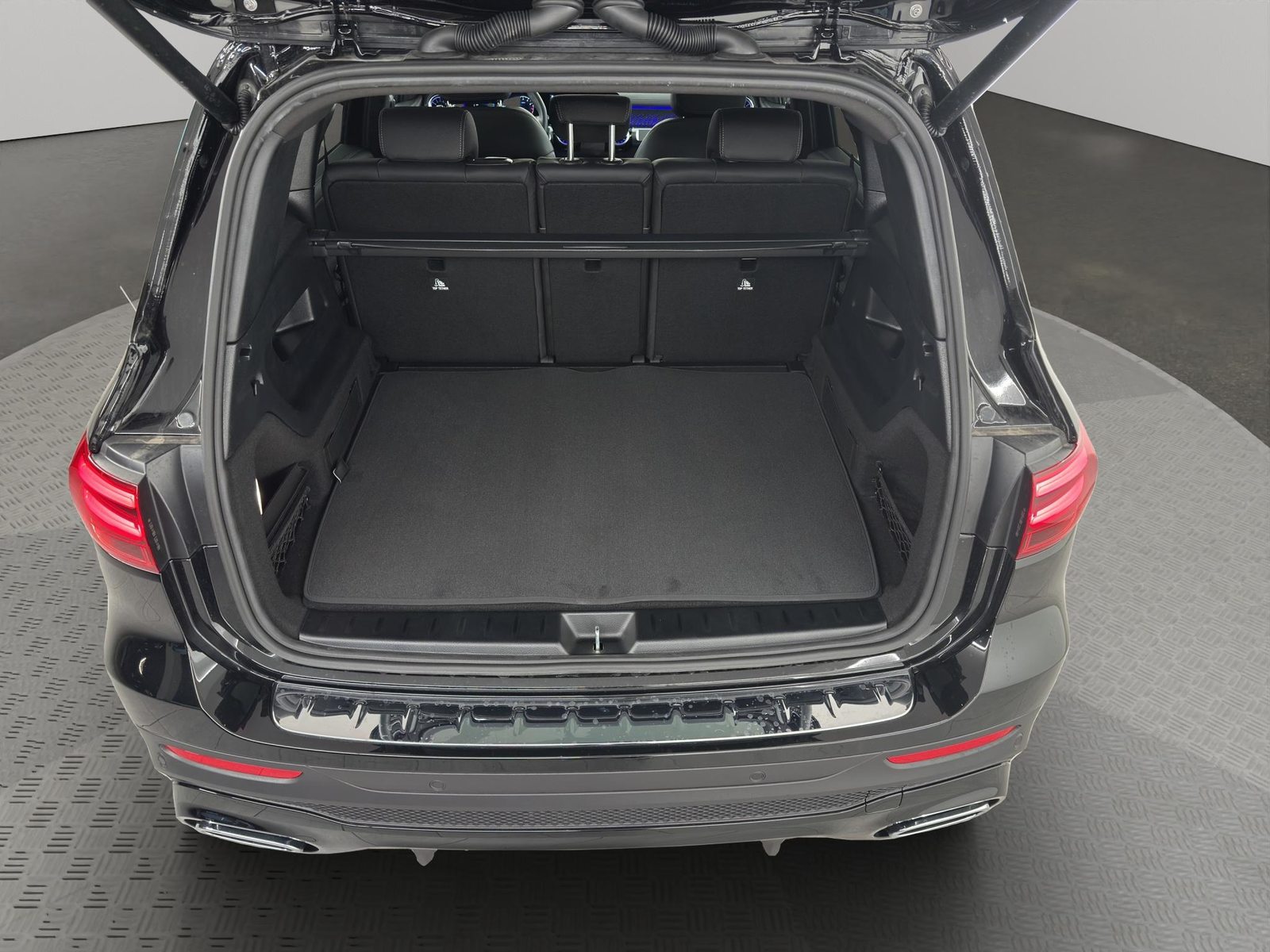 MERCEDES-BENZ GLB 250 AMG Line 4matic, Mild-Hybrid Benzin/Elektro, Neuwagen, Automatik - 5