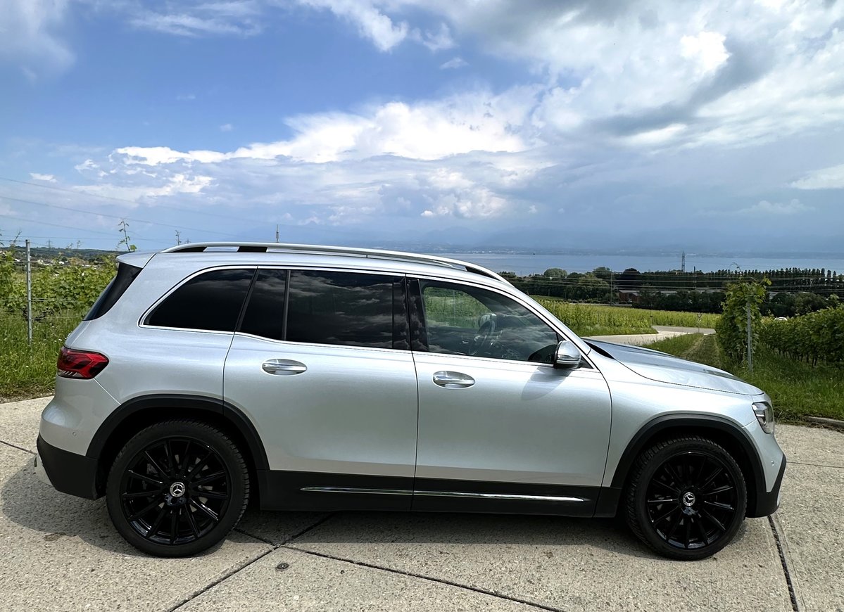 MERCEDES-BENZ GLB 250 4Matic AMG Line 8G-Tronic, Benzina, Occasioni / Usate, Automatico - 5