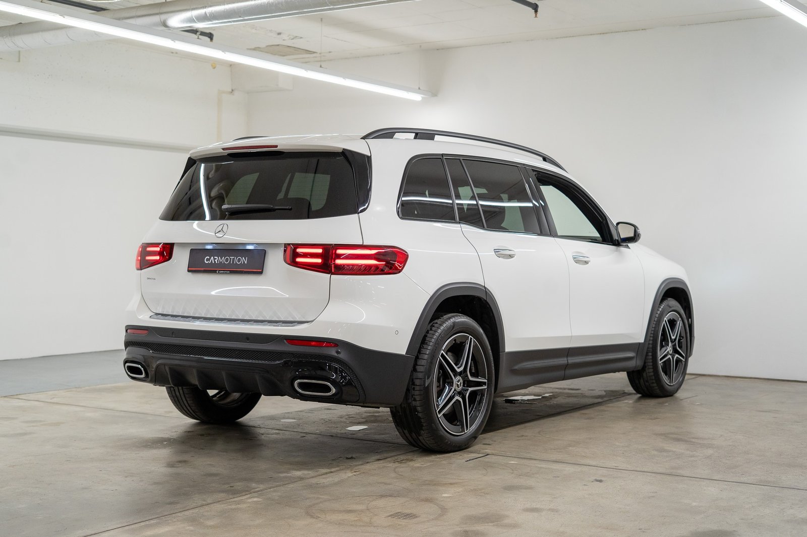 MERCEDES-BENZ GLB 250 AMG Line 4matic / Facelift / Rückfahr, Petrol, Second hand / Used, Automatic - 3