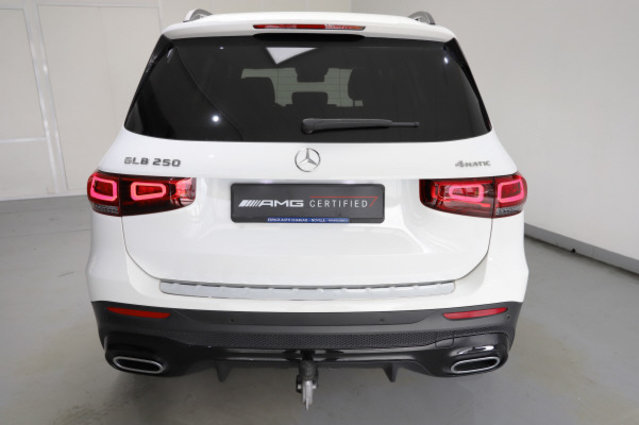 MERCEDES-BENZ GLB 250 4Matic AMG Line 8G-Tronic, Benzin, Occasion / Gebraucht, Automatik - 6