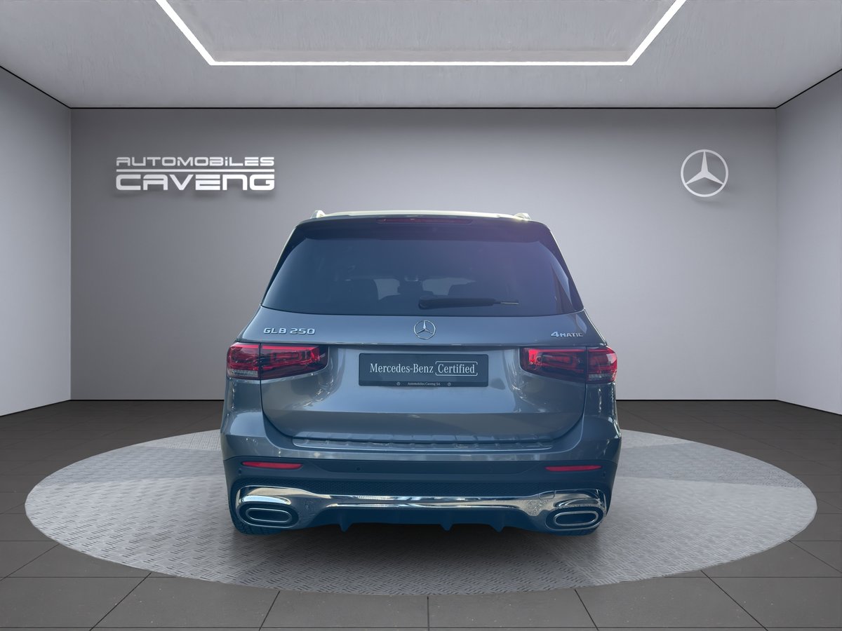 MERCEDES-BENZ GLB 250 4Matic AMG Line 8G-Tronic, Benzin, Occasion / Gebraucht, Automatik - 4