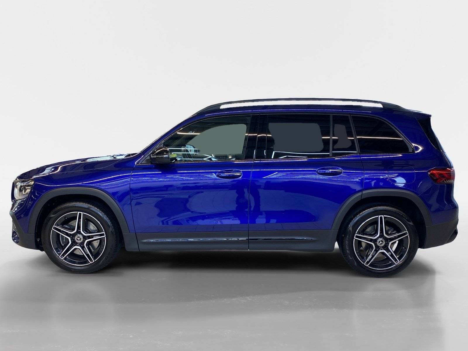 MERCEDES-BENZ GLB 250 AMG Line 4MATIC, Essence, Occasion / Utilisé, Automatique - 3
