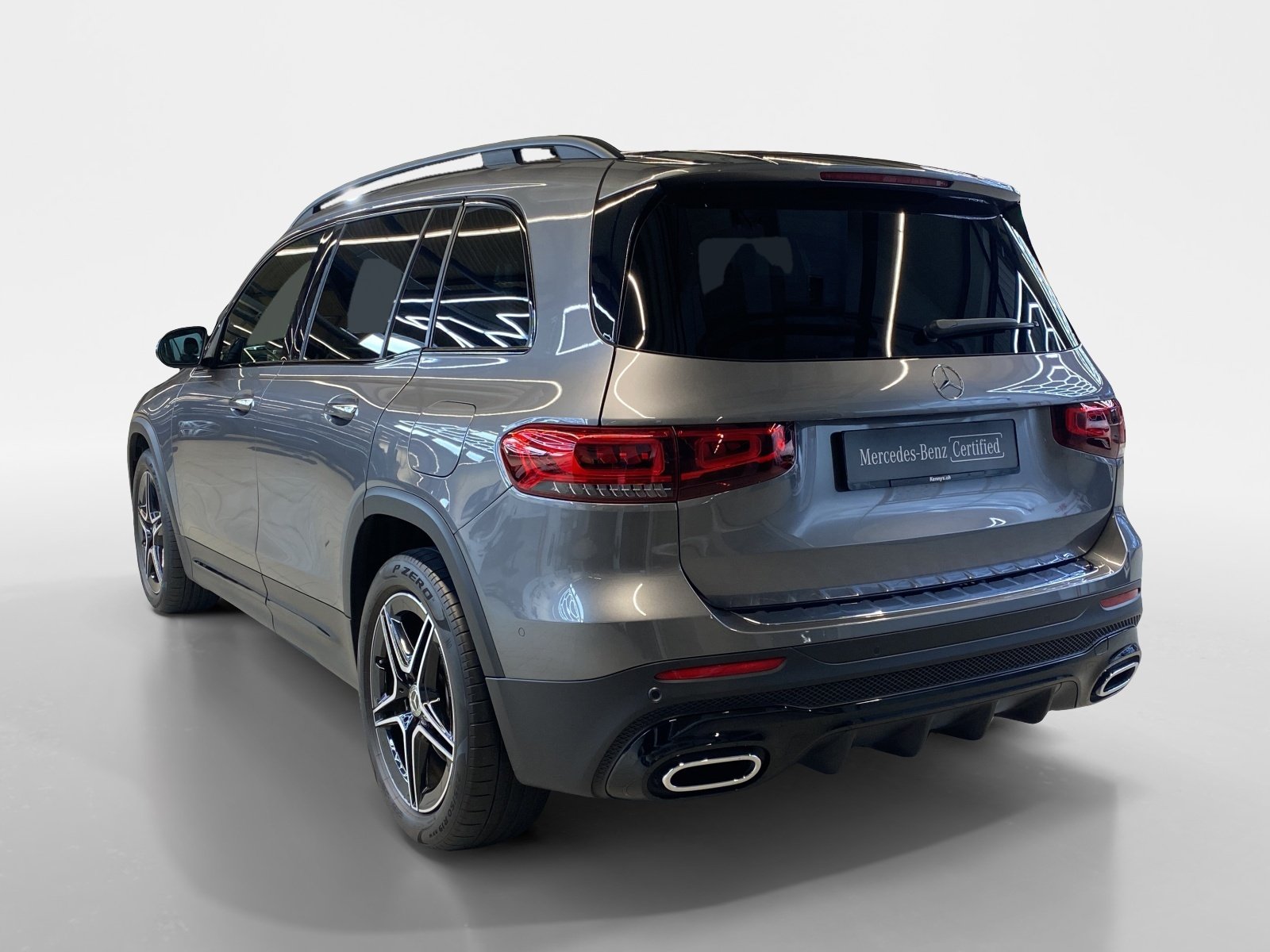 MERCEDES-BENZ GLB 250 AMG Line 4MATIC, Benzin, Occasion / Gebraucht, Automatik - 4