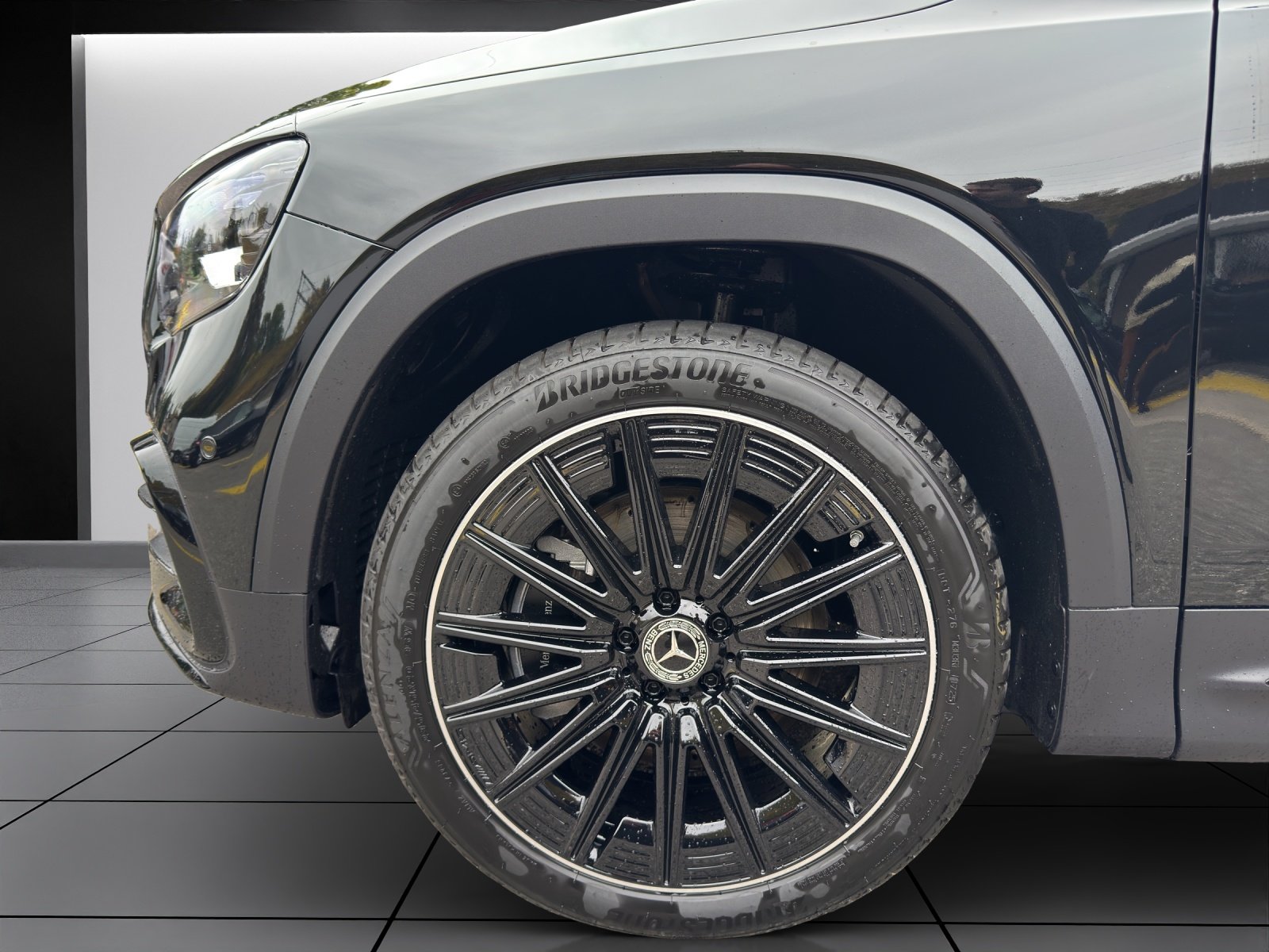 MERCEDES-BENZ GLB 250 4Matic 8G-Tronic, Mild-Hybrid Benzin/Elektro, Occasion / Gebraucht, Automatik - 6