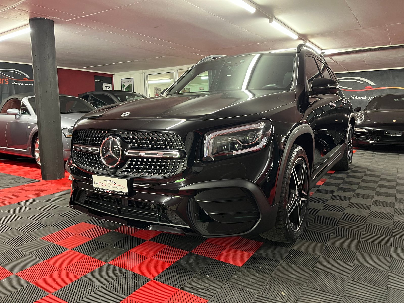 MERCEDES-BENZ GLB 250 4Matic AMG Line 8G-Tronic, Benzin, Occasion / Gebraucht, Automatik - 3
