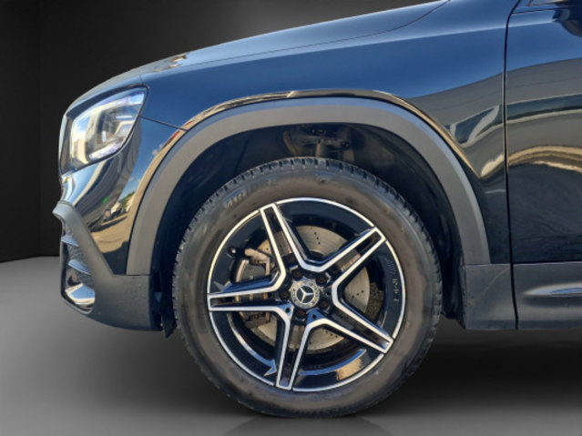 MERCEDES-BENZ GLB 250 AMG Line 4 MATIC, Benzin, Occasion / Gebraucht, Automatik - 6