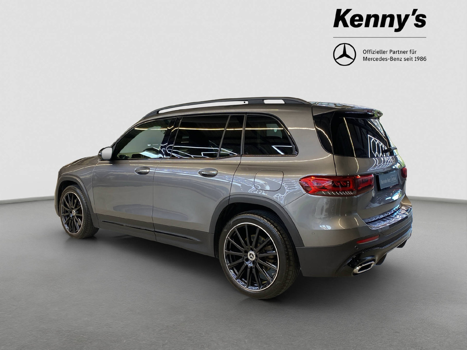 MERCEDES-BENZ GLB 250 AMG Line 4MATIC, Petrol, Second hand / Used, Automatic - 5