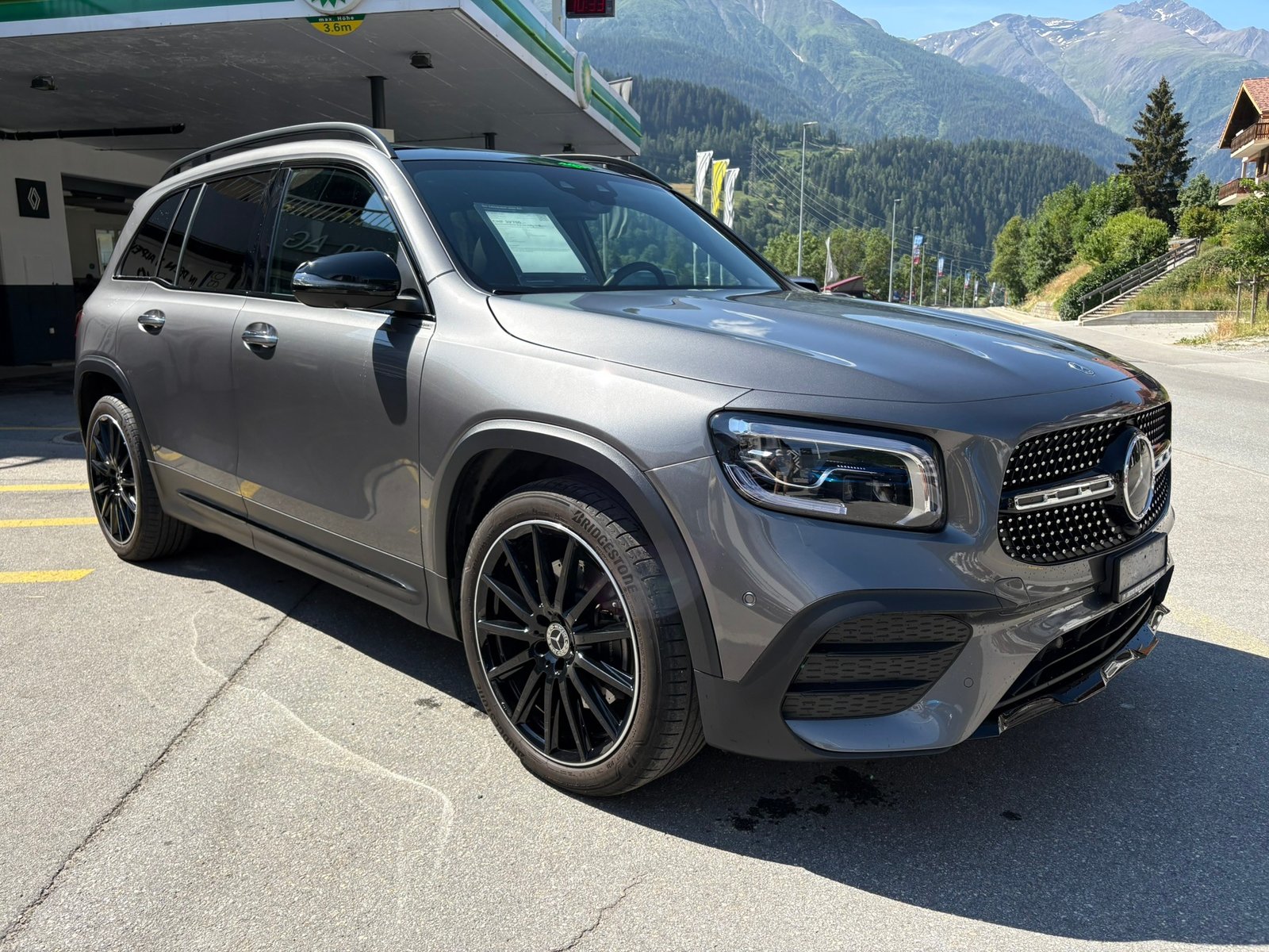 MERCEDES-BENZ GLB 250 4Matic 8G-Tronic, Mild-Hybrid Benzin/Elektro, Occasion / Gebraucht, Automatik - 3