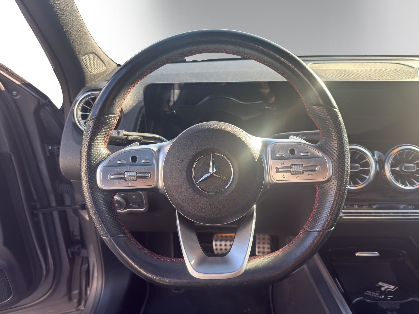 MERCEDES-BENZ GLB 250 AMG Line 8G-Tronic, Benzin, Occasion / Gebraucht, Automatik - 7