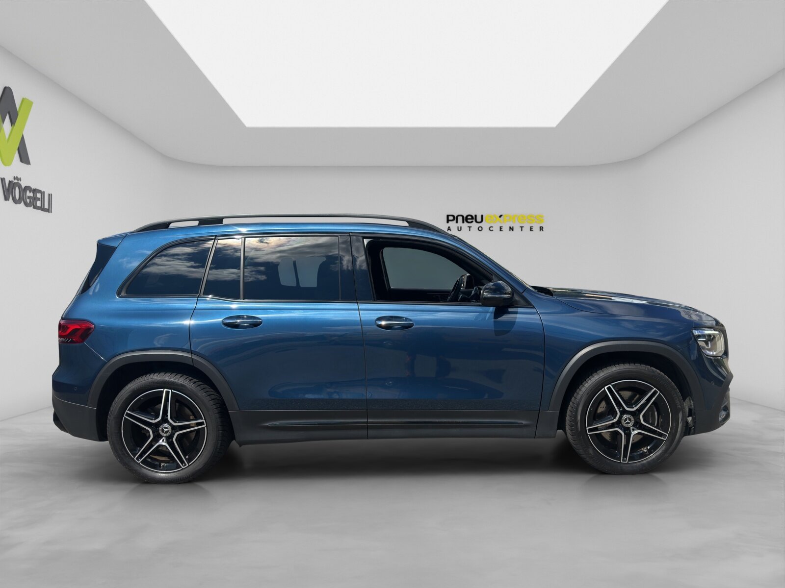 MERCEDES-BENZ GLB 250 AMG Line 4matic, Hybride Léger Essence/Électricité, Occasion / Utilisé, Automatique - 7