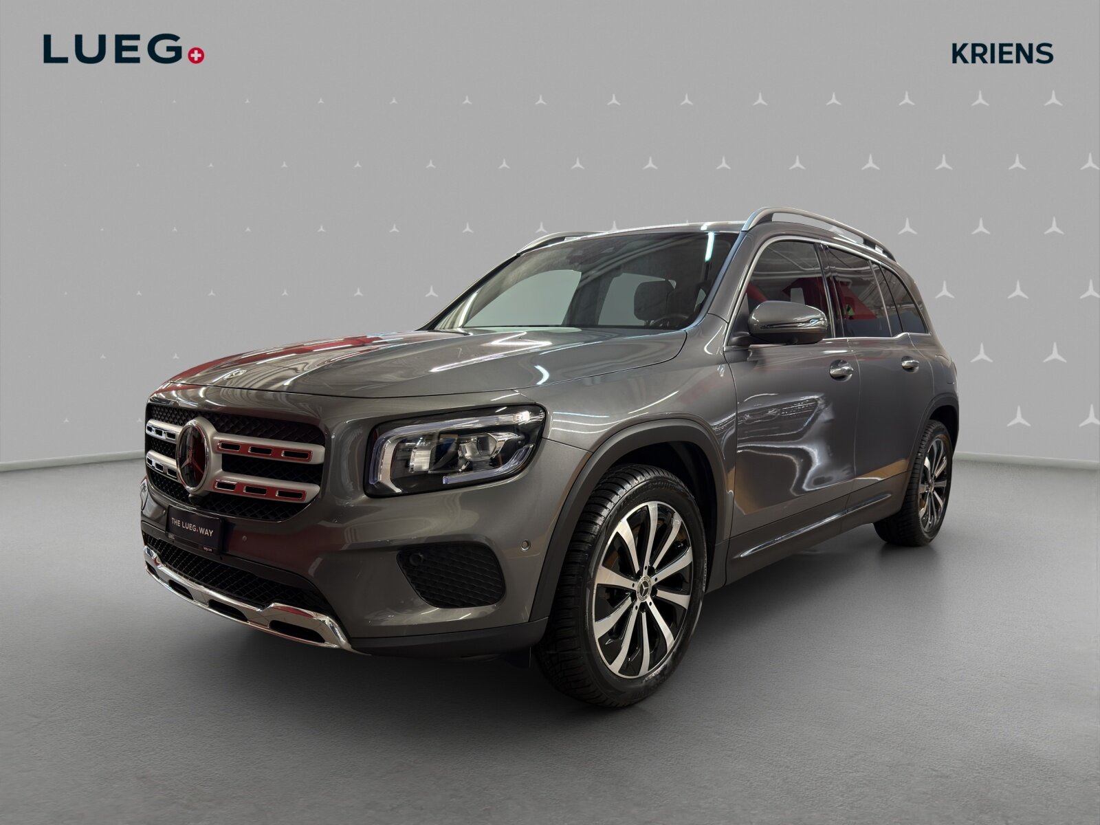 MERCEDES-BENZ GLB 250 4M - Progressive / DISTRONIC / 360 Gra