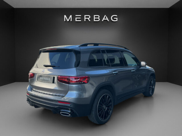 MERCEDES-BENZ GLB 250 AMG Line 4 MATIC, Essence, Occasion / Utilisé, Automatique - 4
