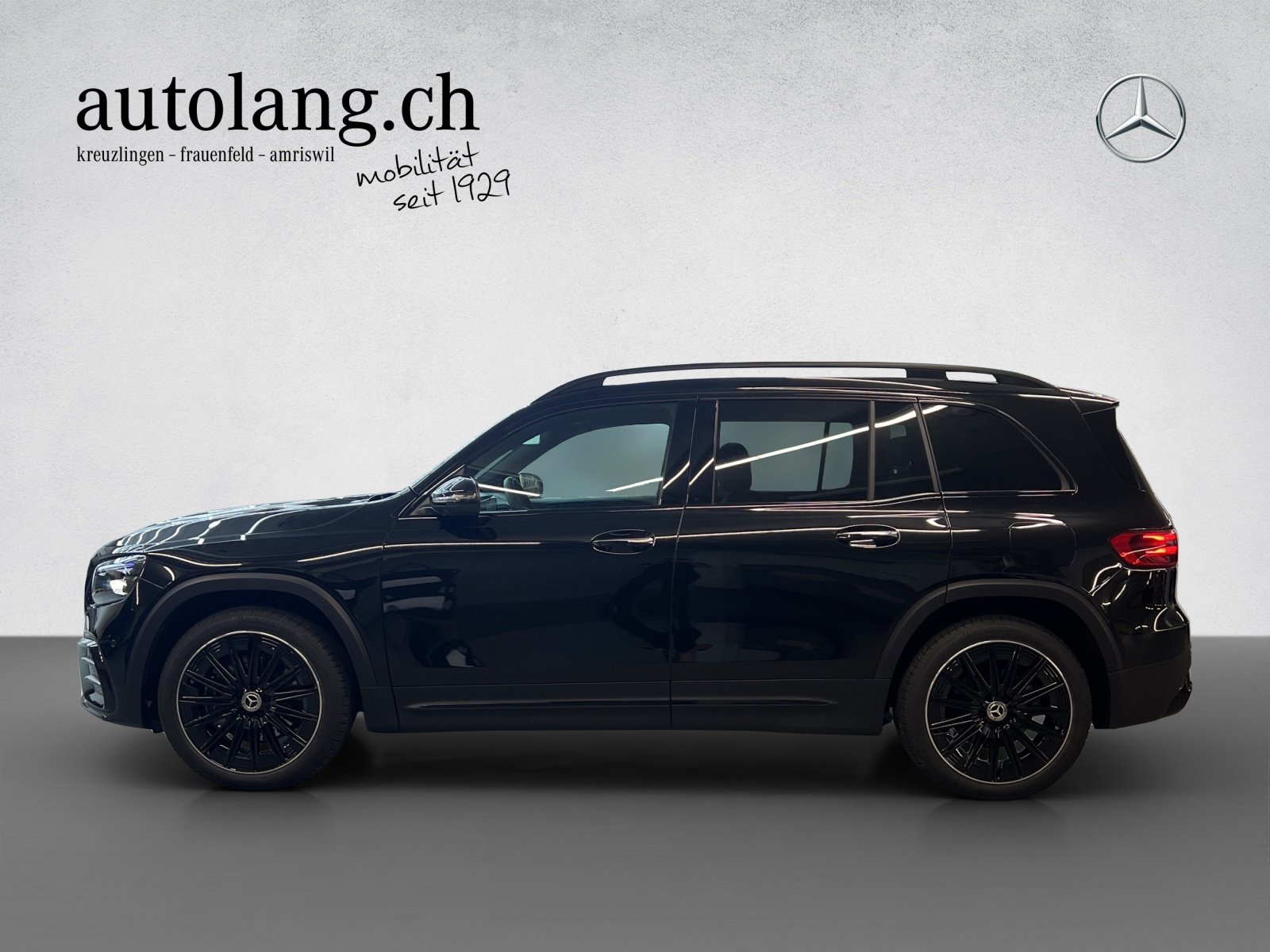 MERCEDES-BENZ GLB 250 AMG Line 4Matic, Mild-Hybrid Petrol/Electric, Ex-demonstrator, Automatic - 2