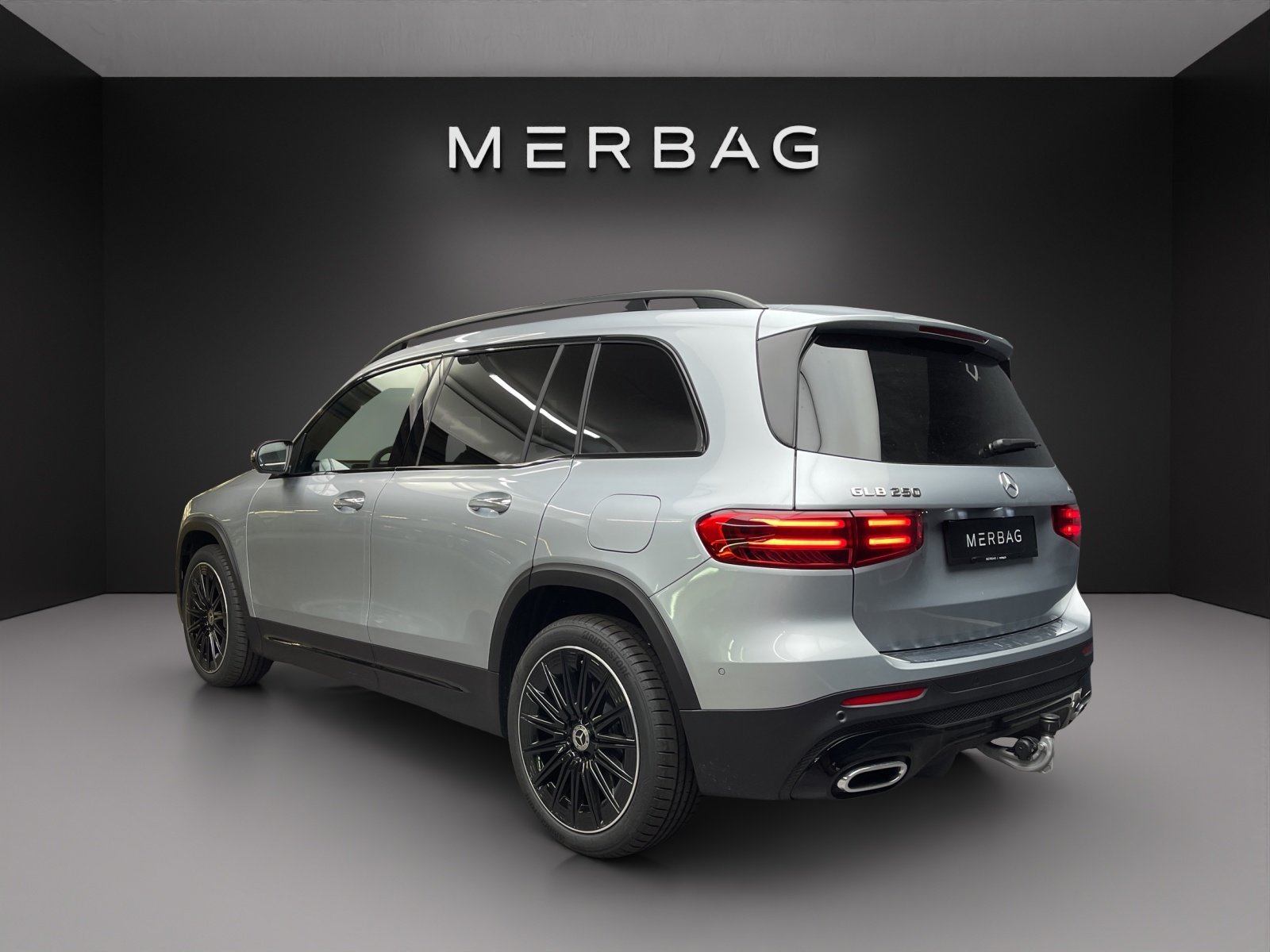 MERCEDES-BENZ GLB 250 4Matic 8G-Tronic, Mild-Hybrid Benzin/Elektro, Vorführwagen, Automatik - 4
