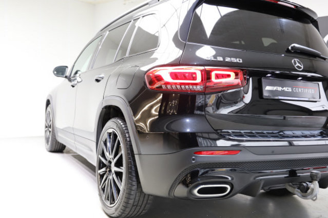 MERCEDES-BENZ GLB 250 AMG Line 4 MATIC, Benzina, Occasioni / Usate, Automatico - 4