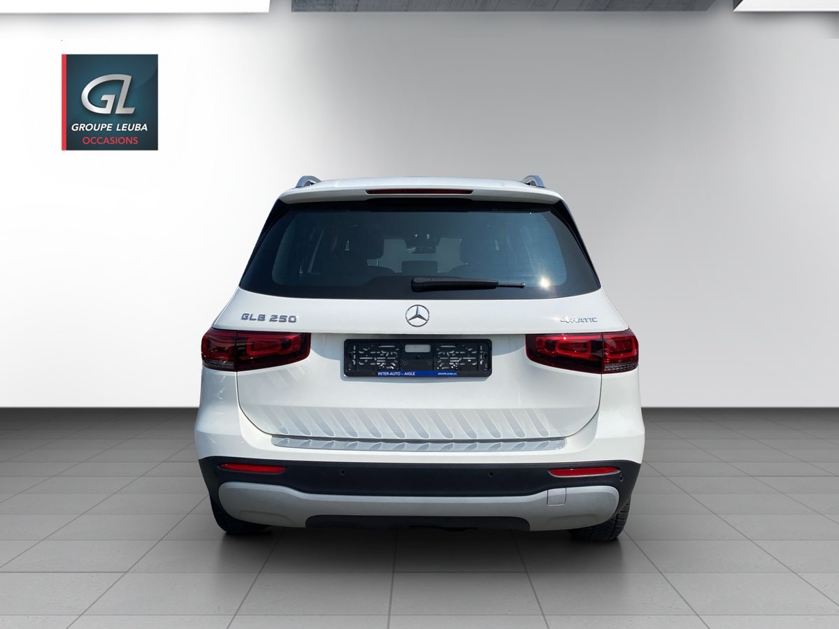 MERCEDES-BENZ GLB 250 Style 4 MATIC, Benzina, Occasioni / Usate, Automatico - 5