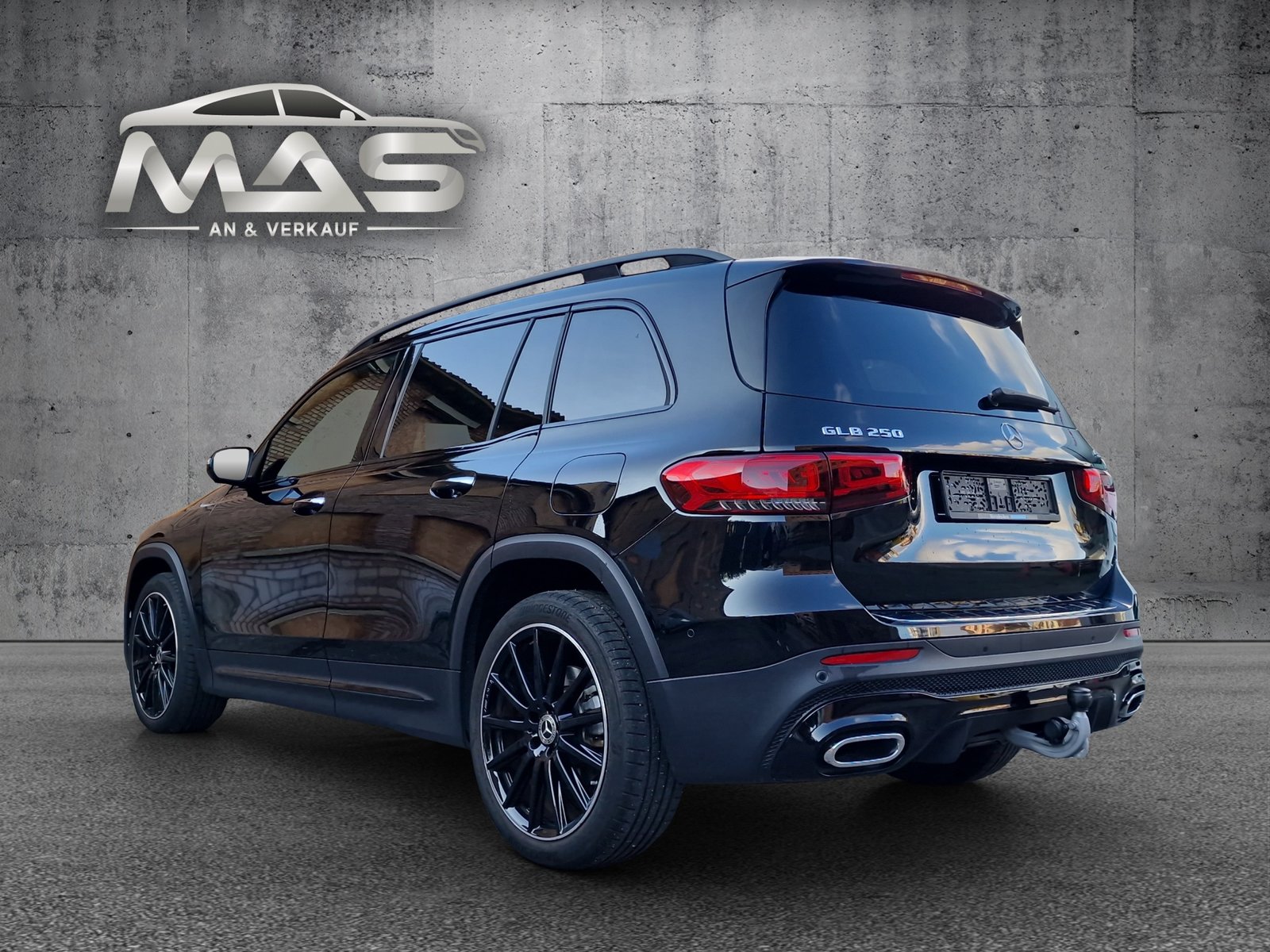 MERCEDES-BENZ GLB 250 4Matic Style 8G-Tronic, Benzin, Occasion / Gebraucht, Automat - 4