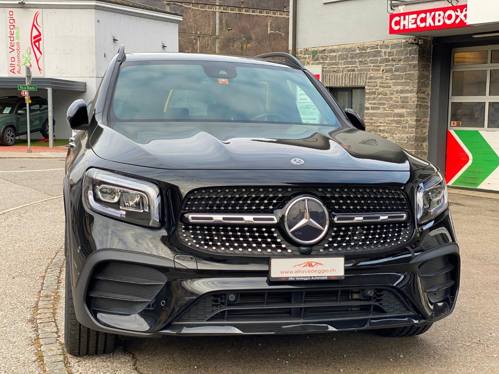 MERCEDES-BENZ GLB-Klasse X247 GLB 250 AMG Line 4matic, Benzin, Occasion / Gebraucht, Automat - 4