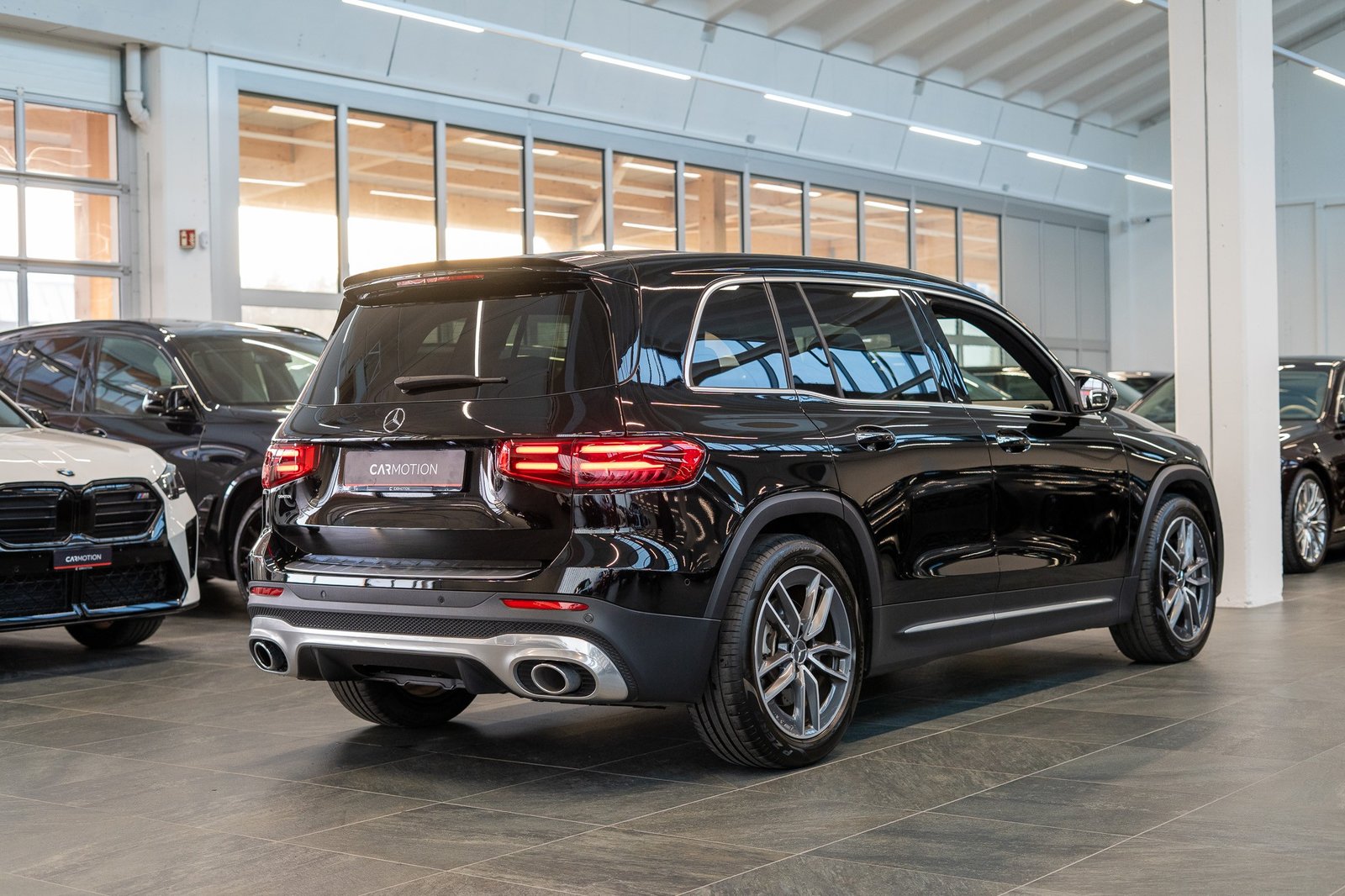 MERCEDES-BENZ GLB 35 AMG 4matic / Facelift / 360Kamera / AHK, Benzin, Occasion / Gebraucht, Automatik - 4