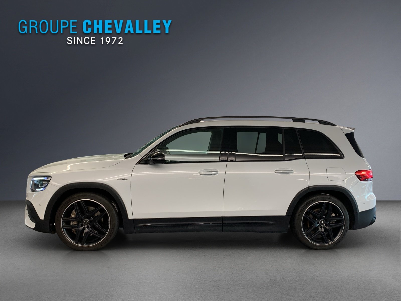 MERCEDES-BENZ GLB 35 AMG 4 MATIC, Petrol, Second hand / Used, Automatic - 4