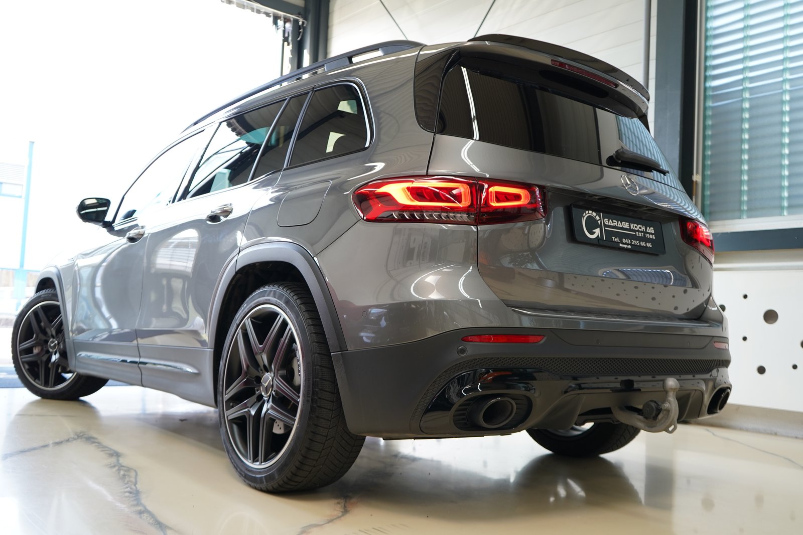 MERCEDES-BENZ GLB 35 AMG 4Matic 8G-Tronic, Benzin, Occasion / Gebraucht, Automatik - 6