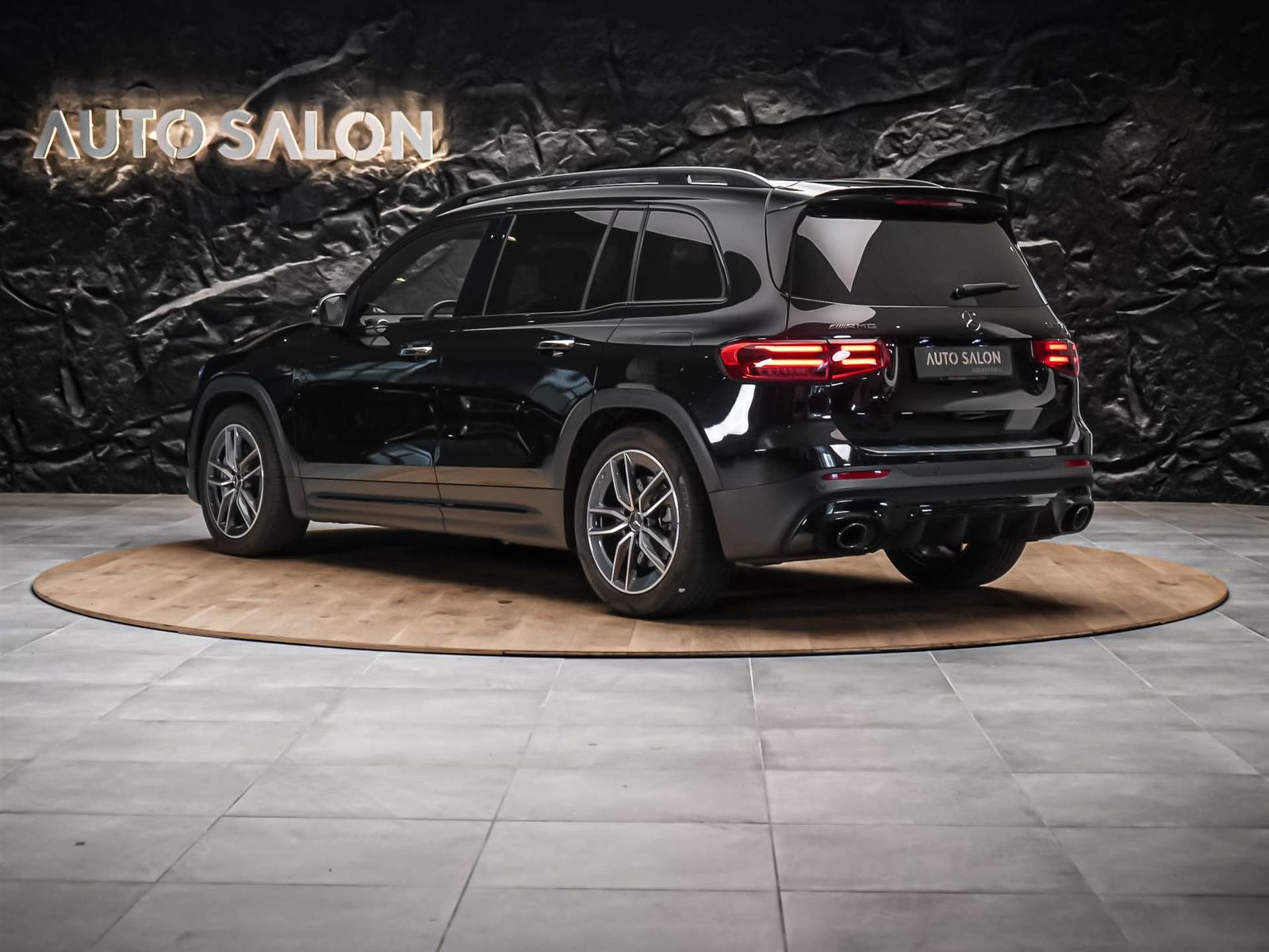 MERCEDES-BENZ GLB 35 AMG 4Matic 8G-Tronic *Facelift*Night Pa, Essence, Occasion / Utilisé, Automatique - 4