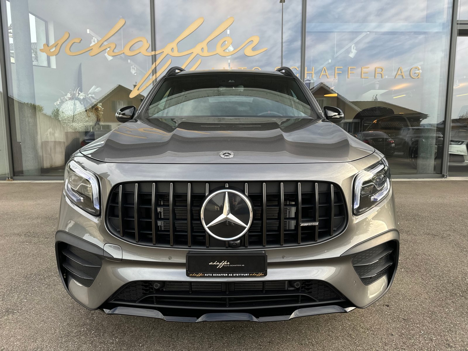 MERCEDES-BENZ GLB 35 AMG 4Matic 8G-Tronic, Benzin, Occasion / Gebraucht, Automatik - 3