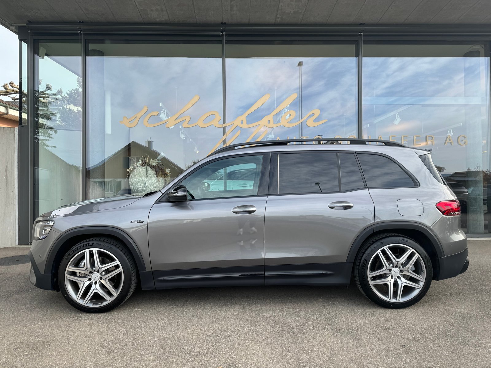 MERCEDES-BENZ GLB 35 AMG 4Matic 8G-Tronic, Benzin, Occasion / Gebraucht, Automatik - 5