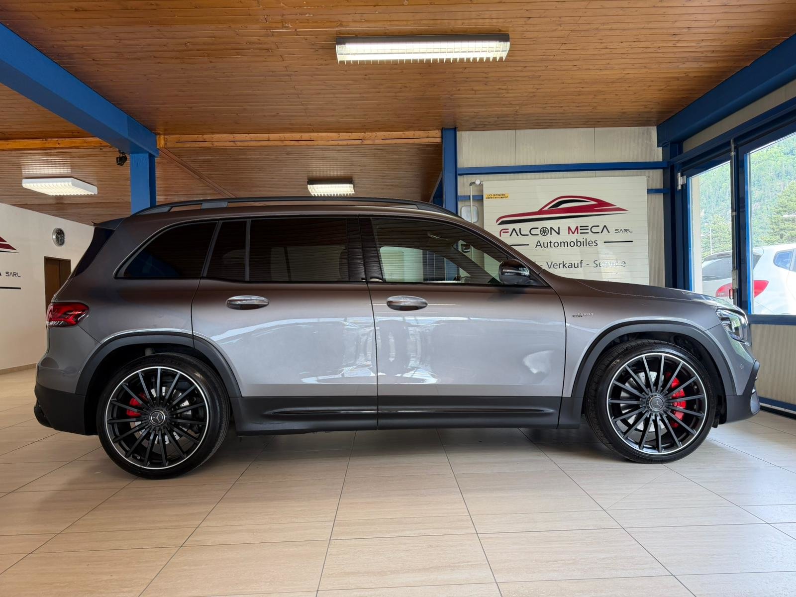 MERCEDES-BENZ GLB 35 AMG 4Matic 8G-Tronic, Benzin, Occasion / Gebraucht, Automatik - 6