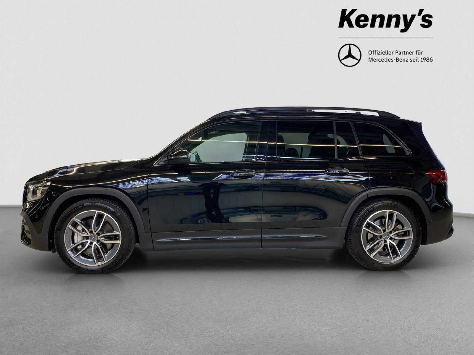 MERCEDES-BENZ GLB 35 AMG 4MATIC, Essence, Occasion / Utilisé, Automatique - 3