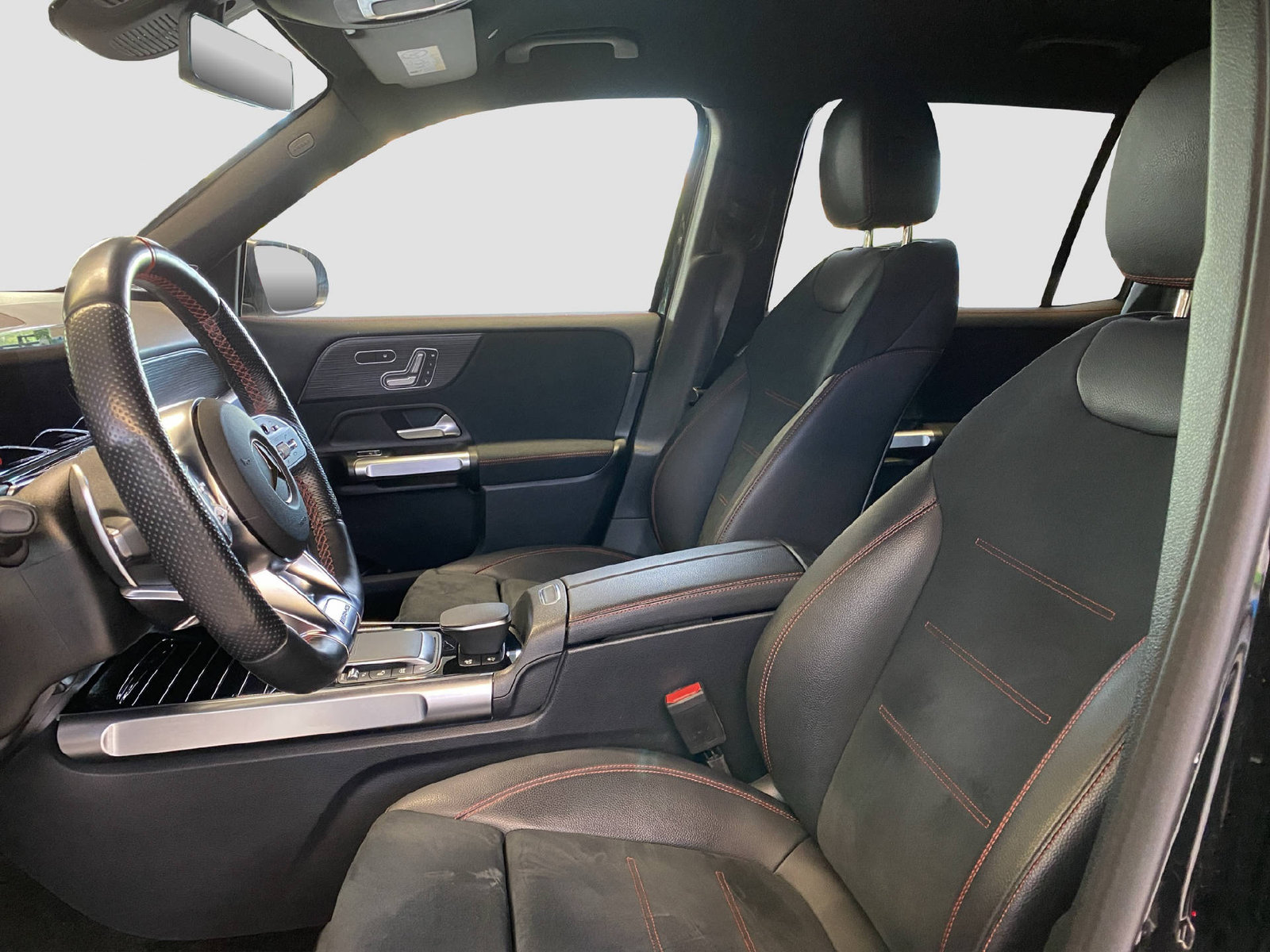 MERCEDES-BENZ GLB 35 AMG 4MATIC, Essence, Occasion / Utilisé, Automatique - 7