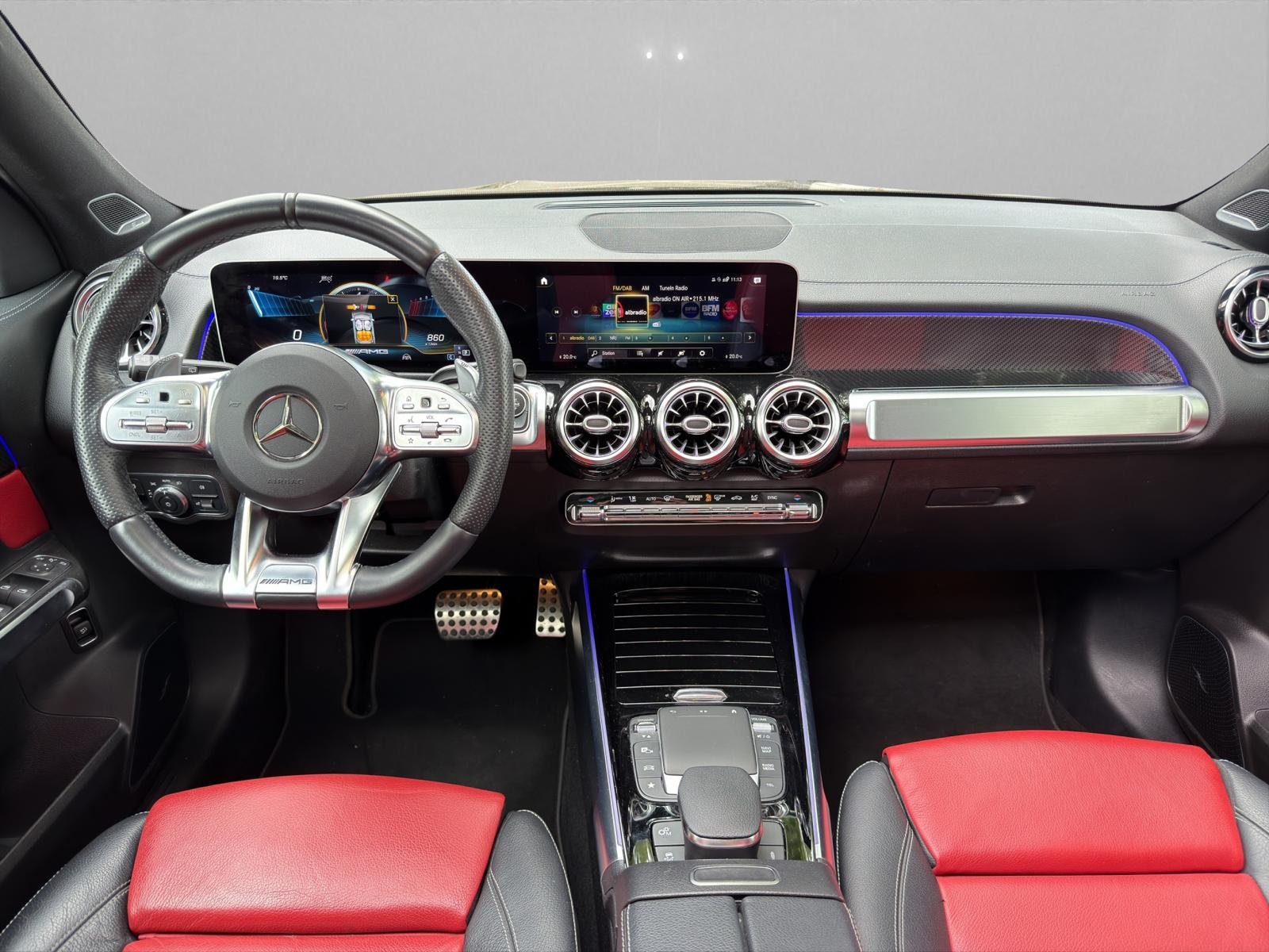 MERCEDES-BENZ GLB 35 AMG 4Matic 8G-Tronic, Benzin, Occasion / Gebraucht, Automatik - 7
