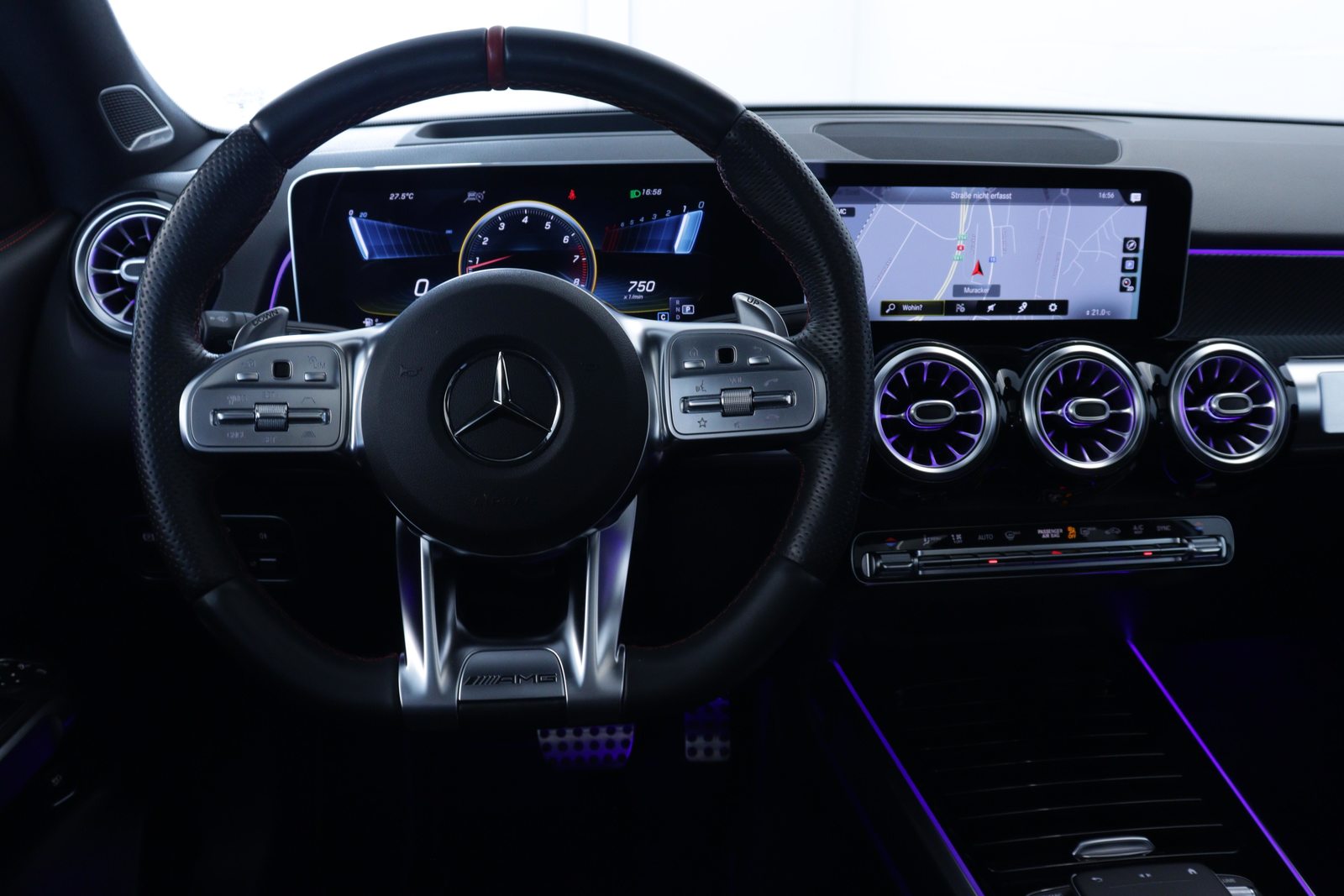 MERCEDES-BENZ GLB 35 AMG 4matic, Petrol, Second hand / Used, Automatic - 6