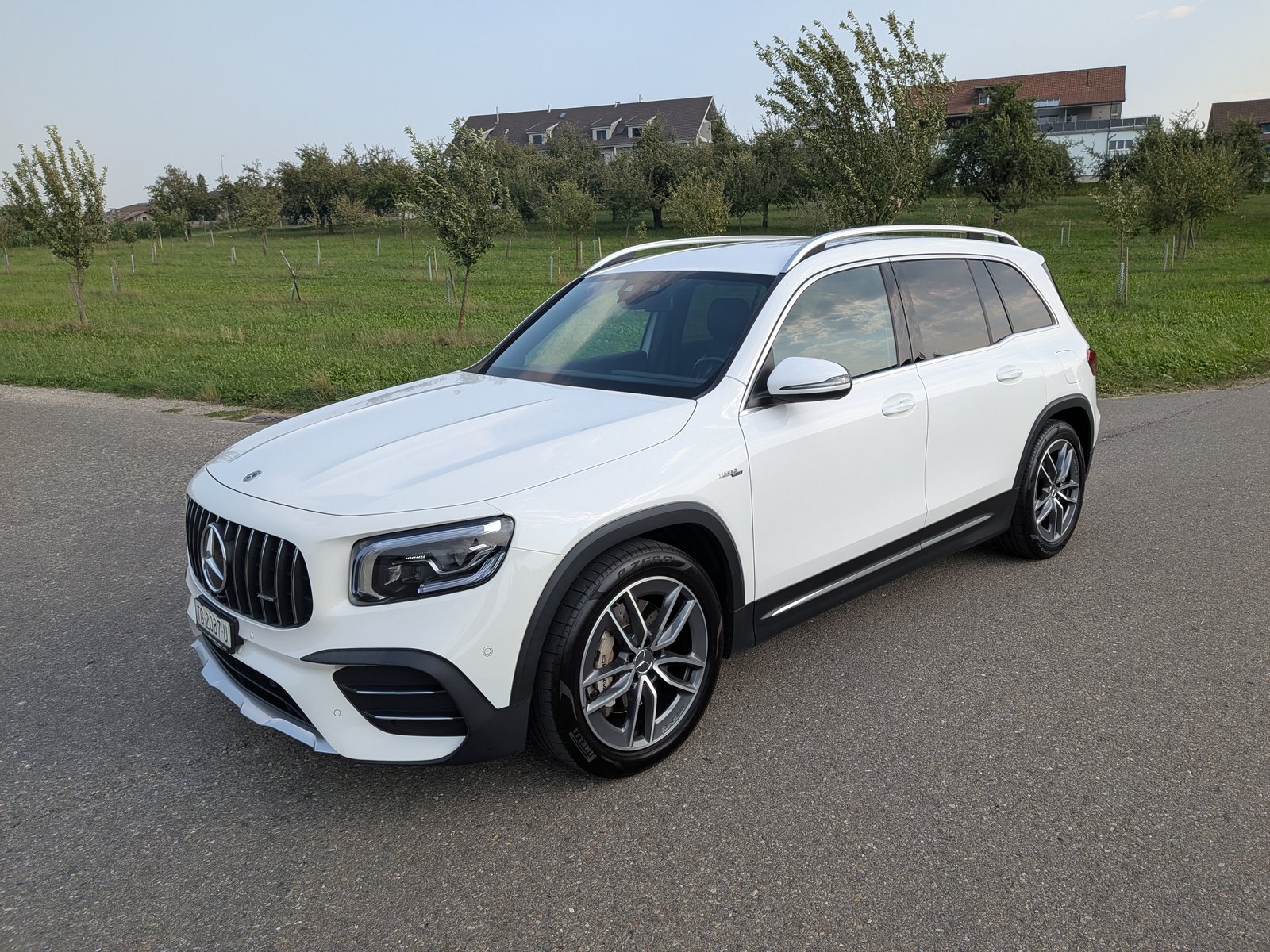 MERCEDES-BENZ GLB 35 AMG 4Matic 8G-Tronic