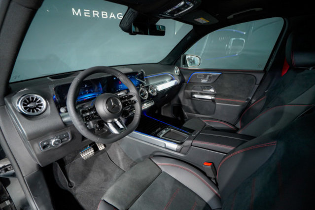 MERCEDES-BENZ GLB 35 AMG 4 MATIC, Benzin, Vorführwagen, Automatik - 6