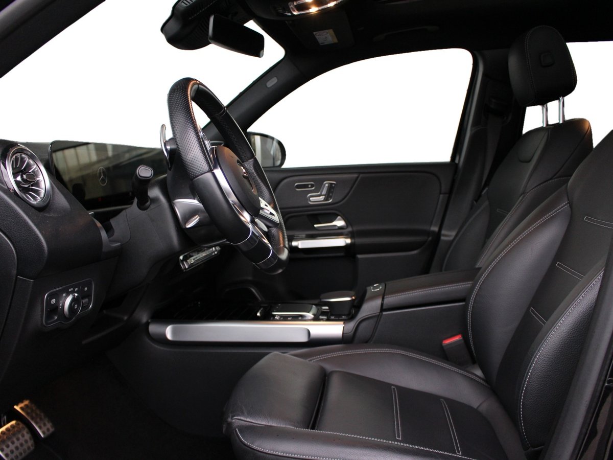 MERCEDES-BENZ GLB 35 AMG 4MATIC, Mild-Hybrid Petrol/Electric, Second hand / Used, Automatic - 7