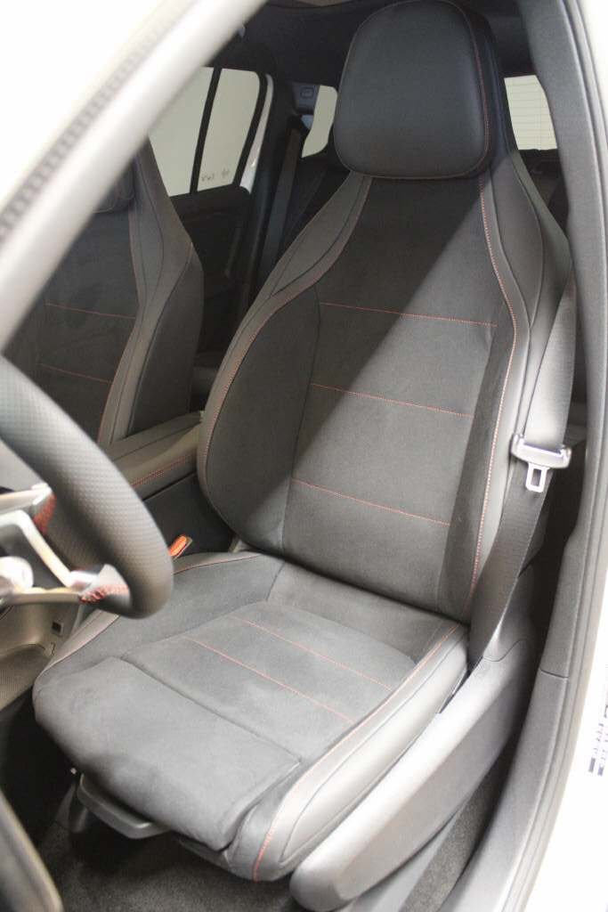 MERCEDES-BENZ GLB 350 4Matic with EQ Technology, Elettrica, Auto dimostrativa, Automatico - 6