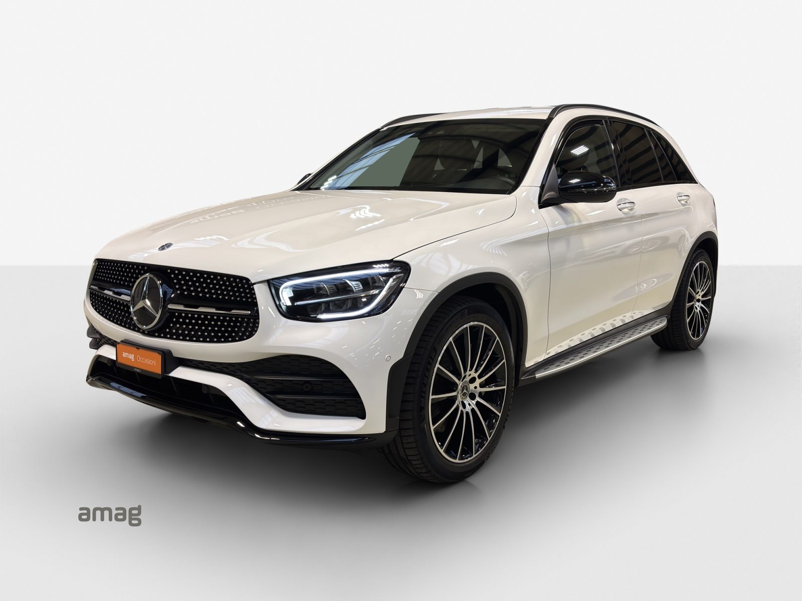 MERCEDES-BENZ GLC 200 AMG Line 4Matic