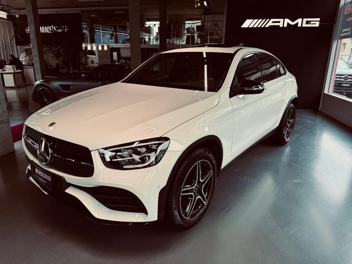 MERCEDES-BENZ GLC Coupé 200 AMG Line 4Matic 9G-Tronic, Mild-Hybrid Petrol/Electric, Second hand / Used, Automatic