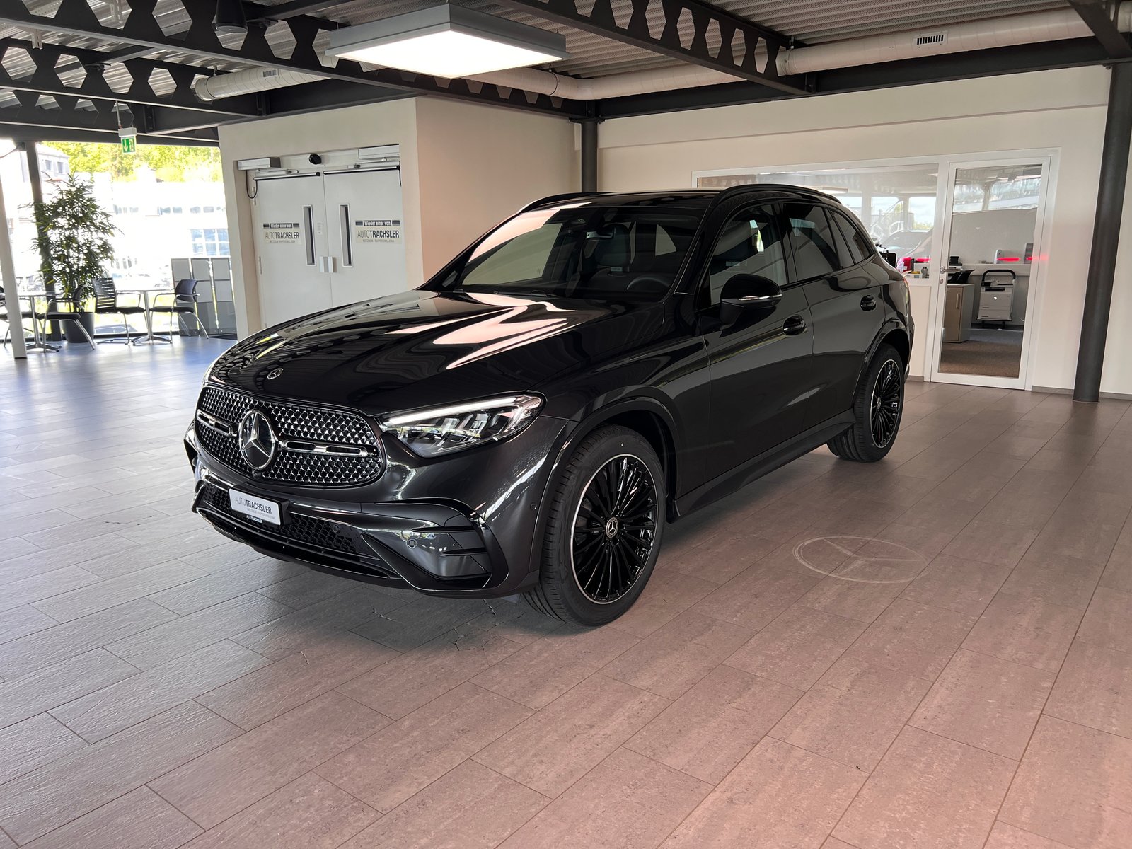 MERCEDES-BENZ GLC 200 4Matic 9G-Tronic, Mild-Hybrid Petrol/Electric, New car, Automatic - 4
